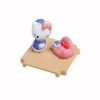 3b04b3b02add85f02824c9815e51eeea Hello Kitty - Life Moments Collection
